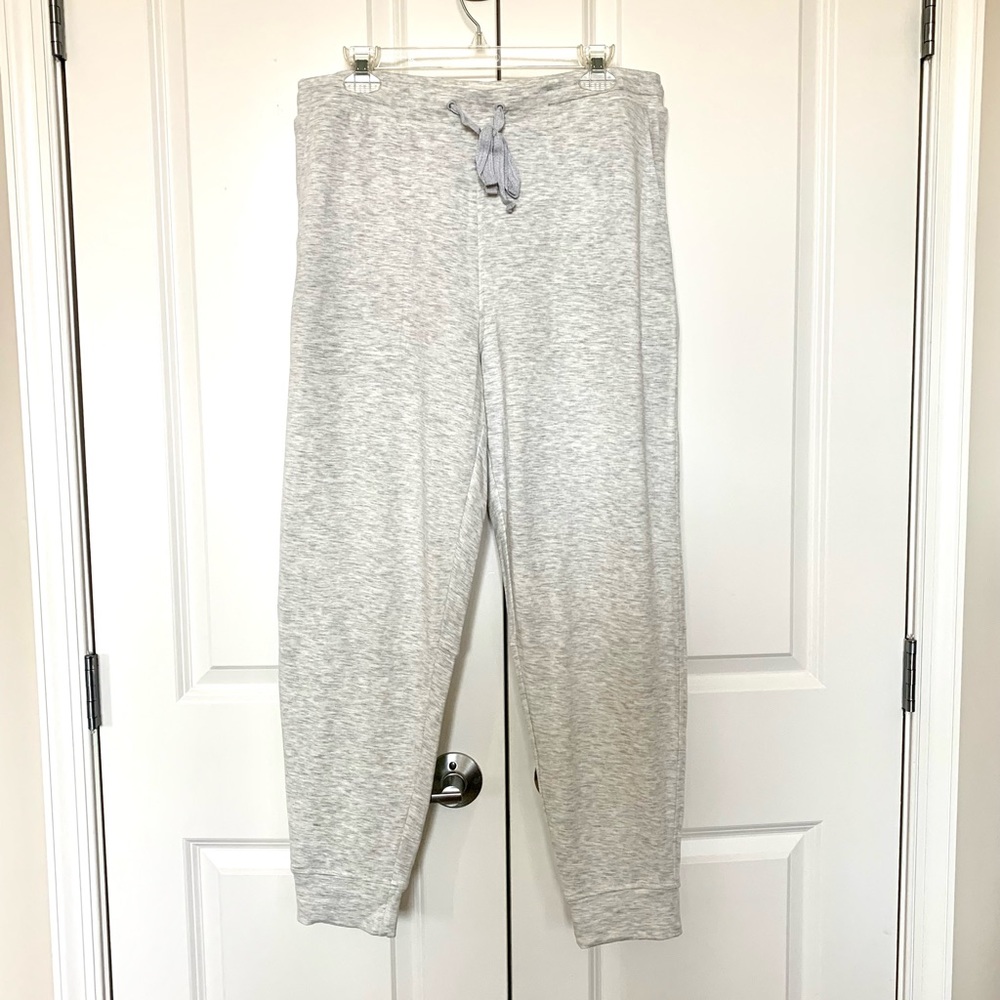 Lou & Grey light gray size large joggers